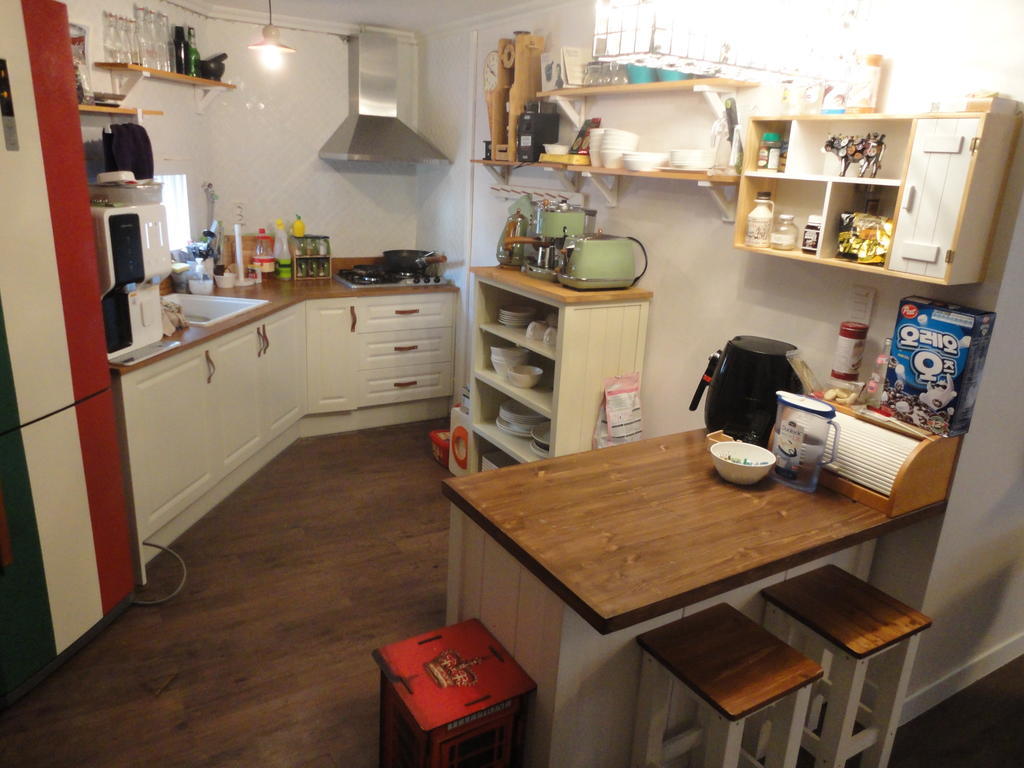 Xeromine Guesthouse Itaewon Szöul Szoba fotó